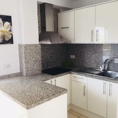 Apartament Lux أذيخي